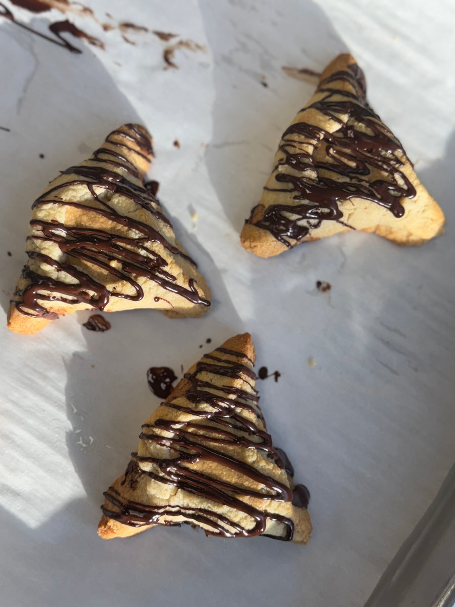 PB Hamantaschen Choc Drizzle